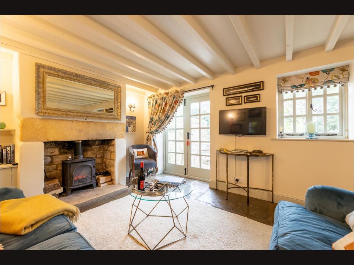 Wisteria Cottage , Pretty Cotswold Cottage Close To Chipping Campden Weston Subedge Exterior photo